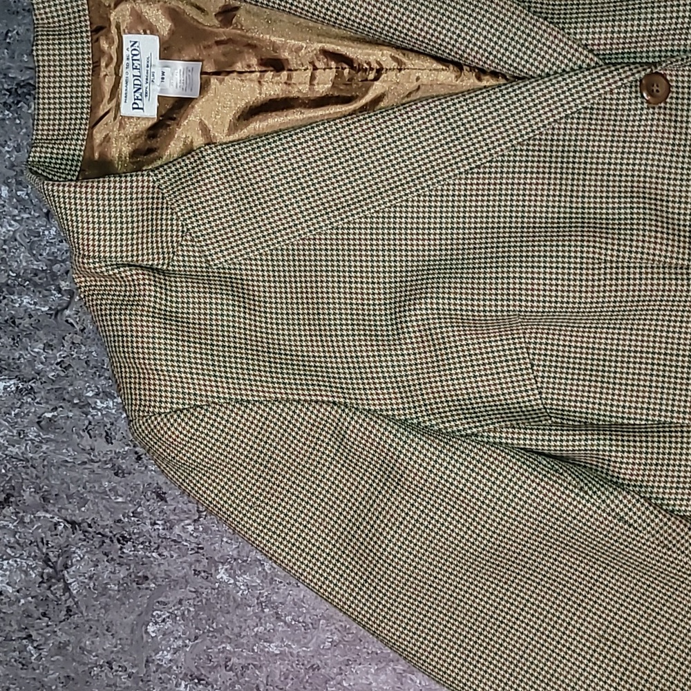 Pendleton. Usa Fabric. 2 Button Blazer. Women's S… - image 6